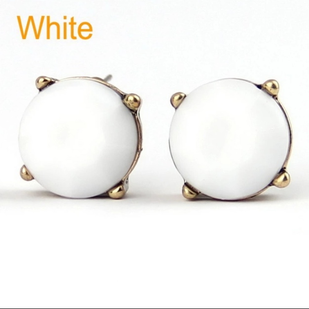 Adorable Earrings - Picture 2 of 2
